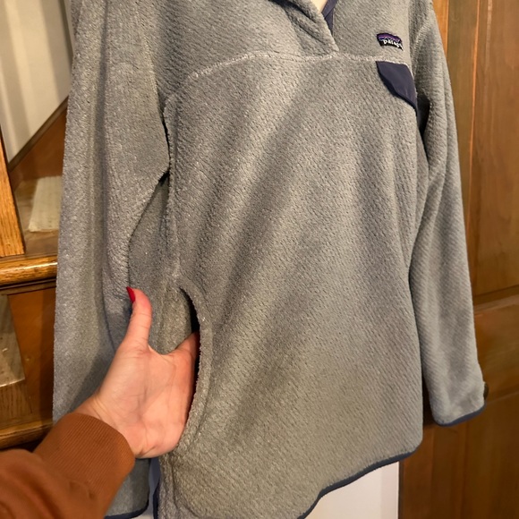 Patagonia retool 1/4 snap fleece. Gray / dusty blue . Size L - Picture 8 of 8